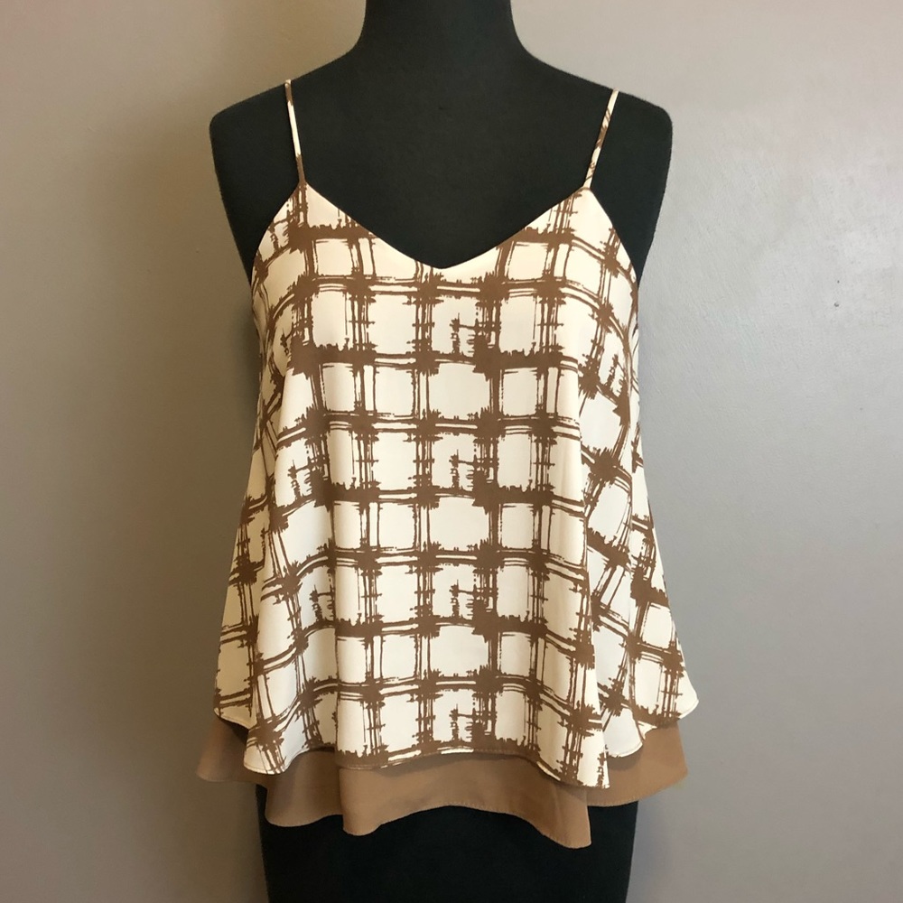 Nymphe Spaghetti Strap Tank Top